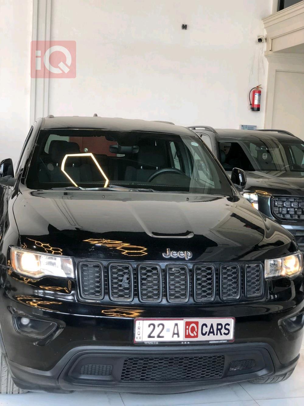 جيب جراند شيروكي